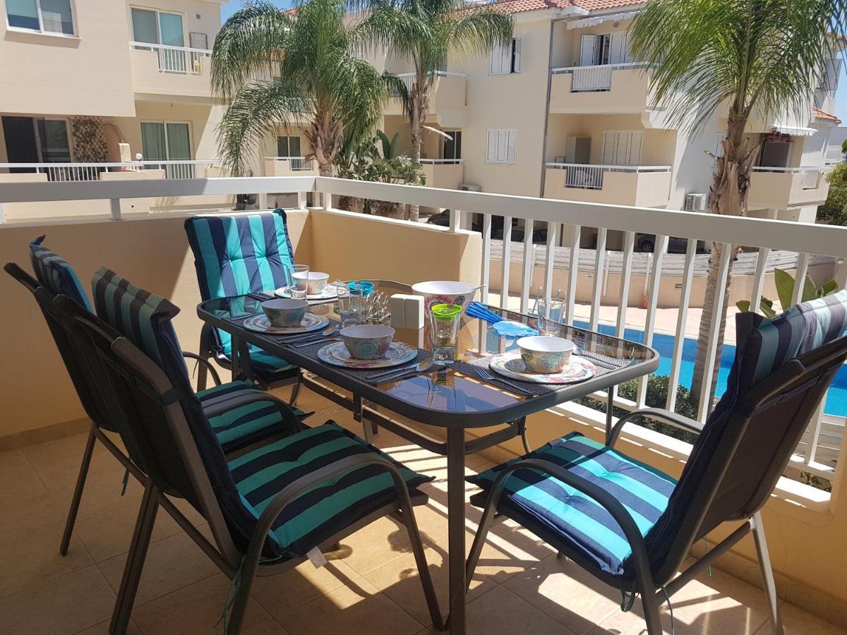 Panorama Village Complex Paralimni Esterno foto